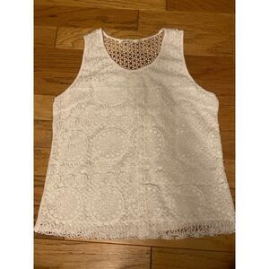 Solitaire, women’s white sleeveless lace lined, solid back tank top size large